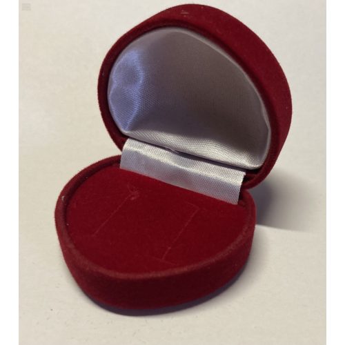 AMORE szív alakú bársony ékszerdoboz